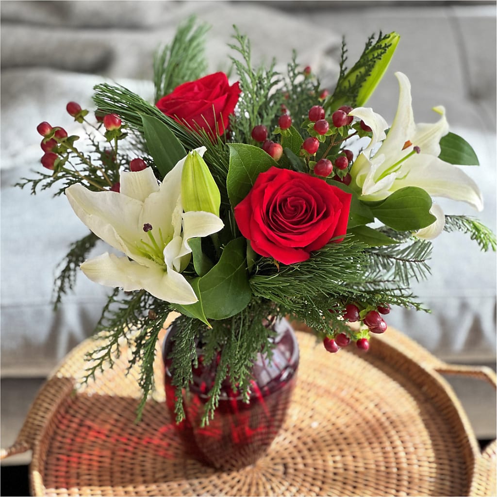 Evergreen Delight Bouquet –  Tinys Flowers, Lansing IL