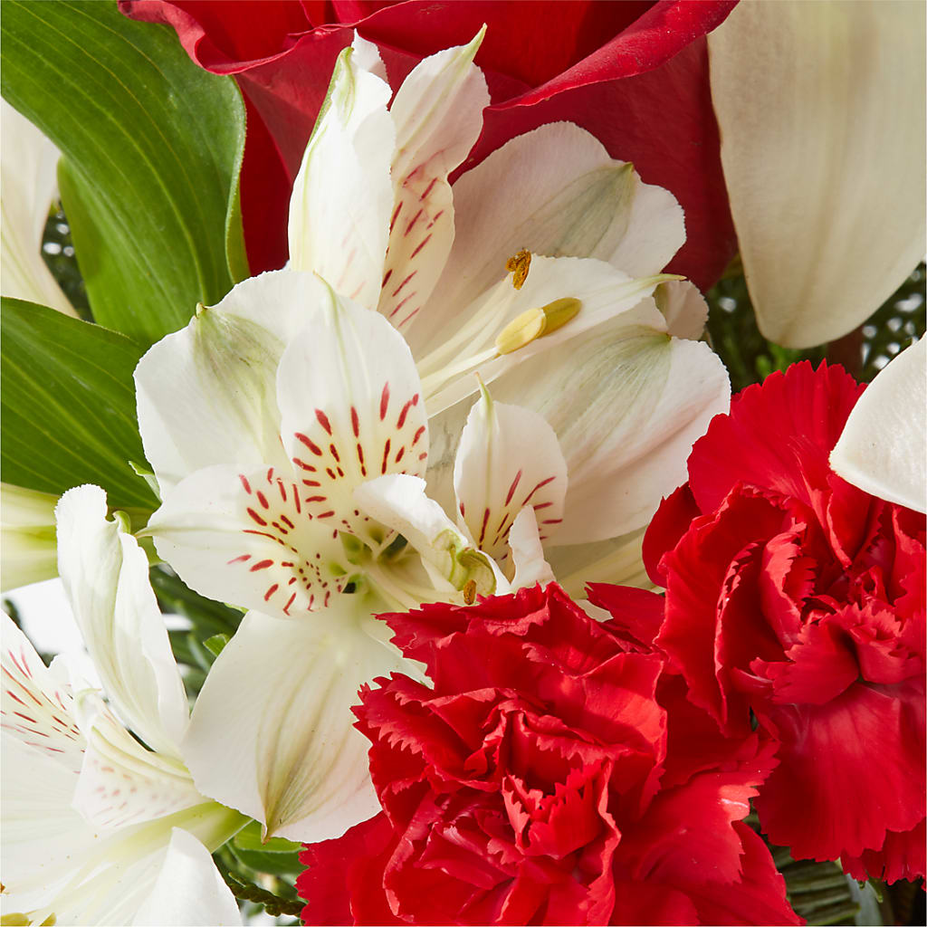 Holiday Season Bouquet –  Tinys Flowers, Lansing IL
