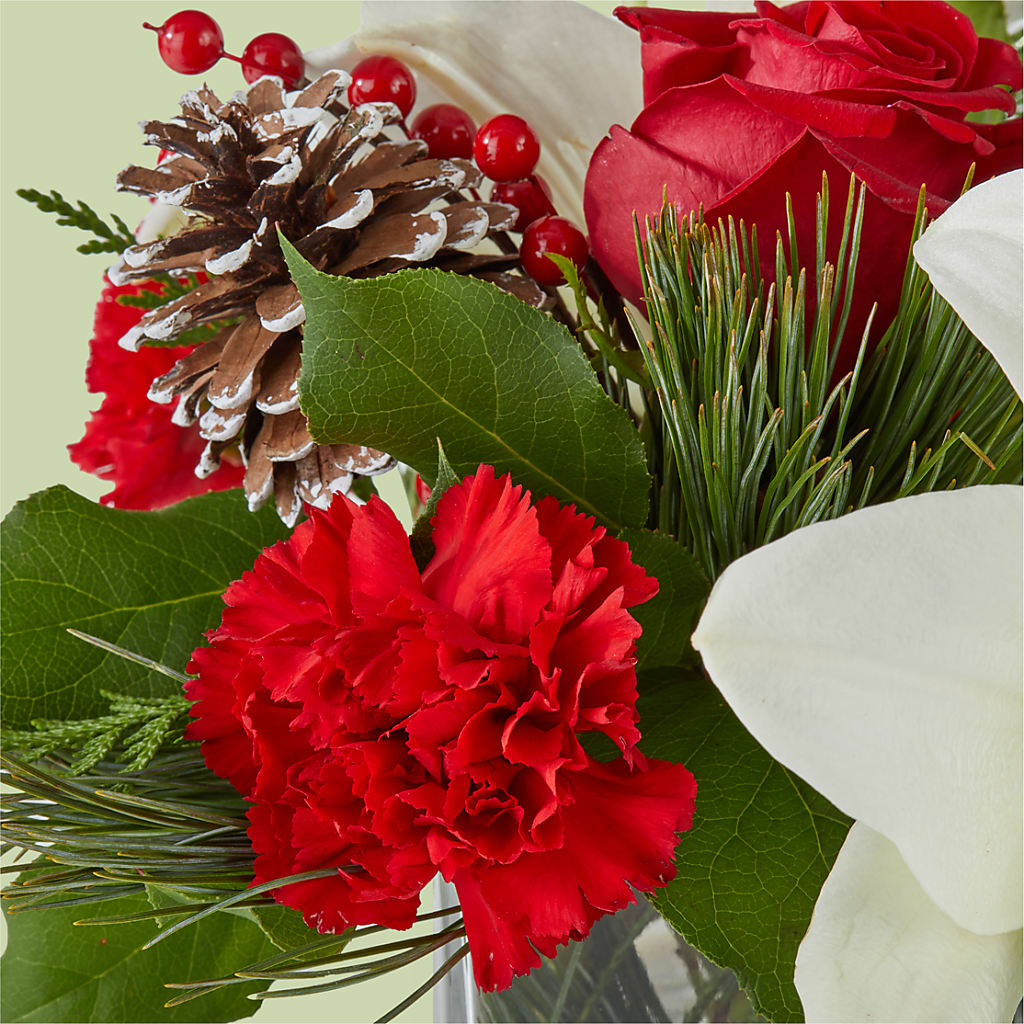 Glistening Icicles Bouquet –  Tinys Flowers, Lansing IL