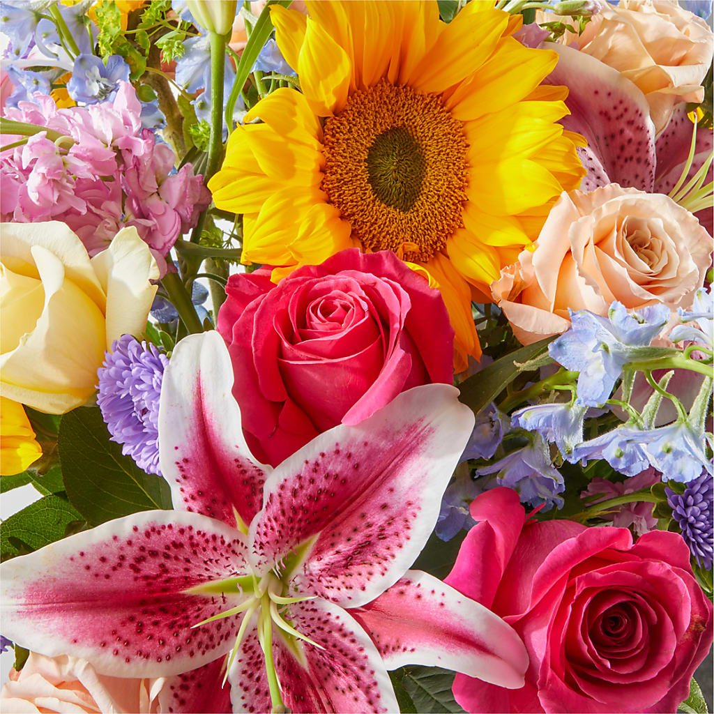 Dreamy Meadows Bouquet –  Tinys Flowers, Lansing IL