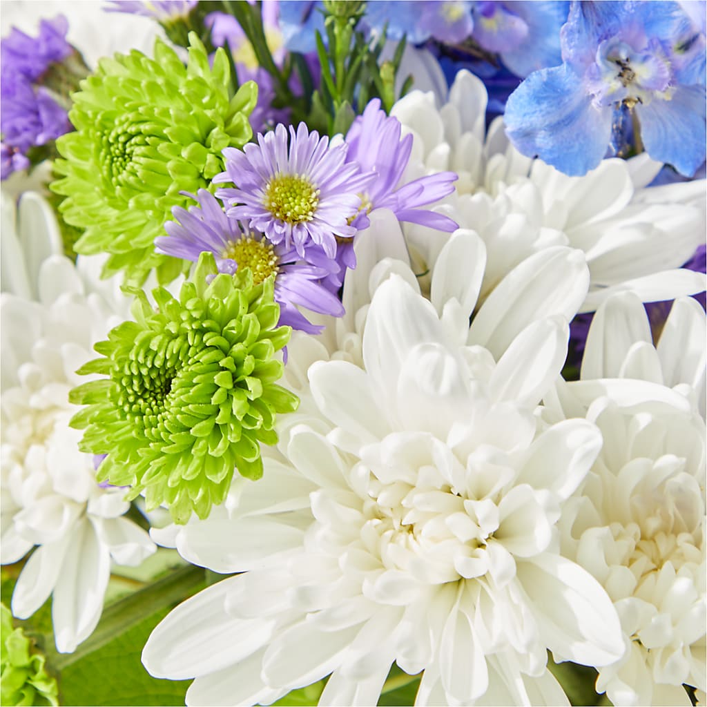 Genuine Gestures Bouquet –  Tinys Flowers, Lansing IL