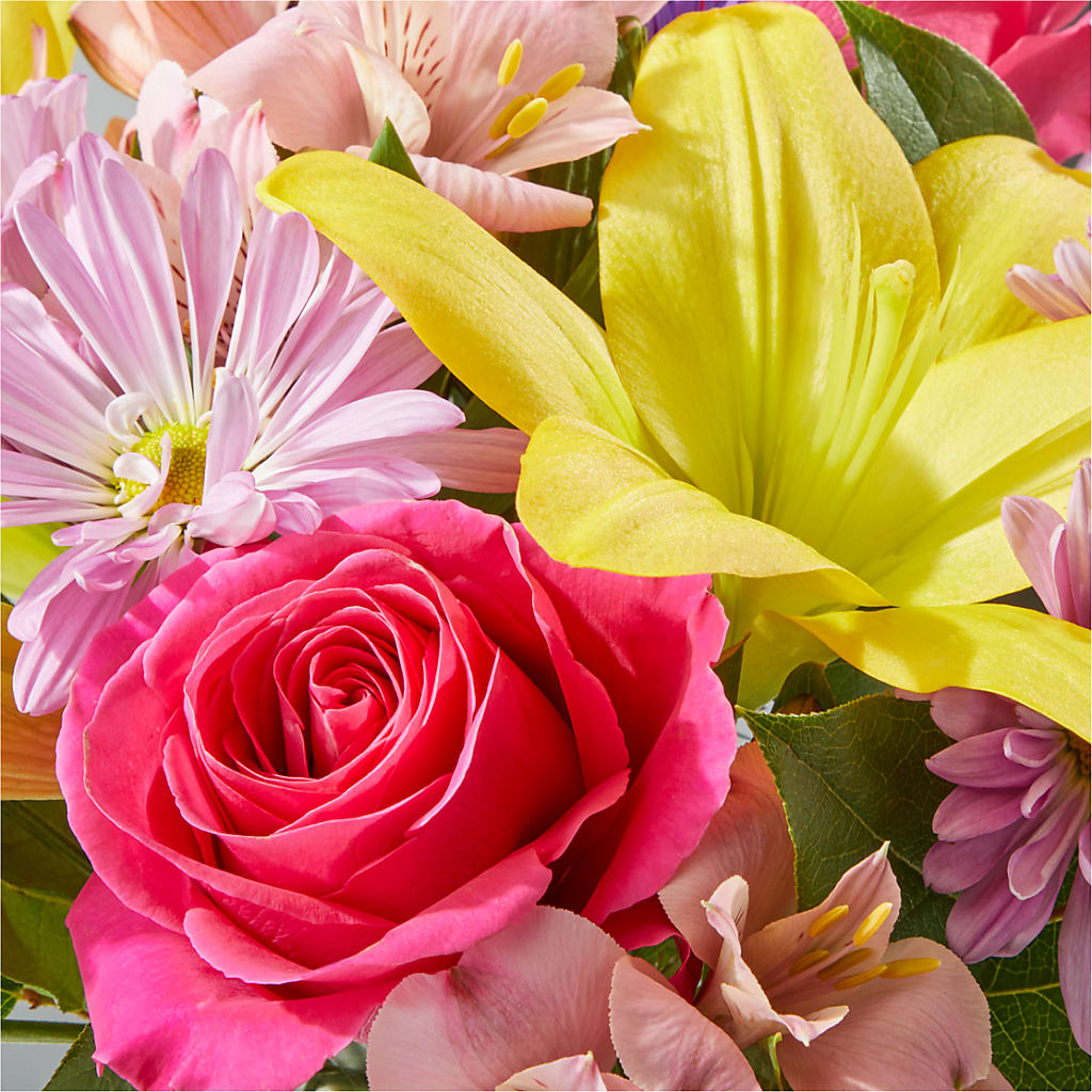 Sprinkles Bouquet –  Tinys Flowers, Lansing IL