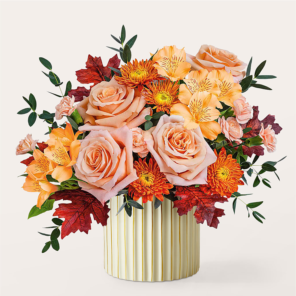 Spiced Latte Bouquet with Ivory Vase –  Tinys Flowers, Lansing IL