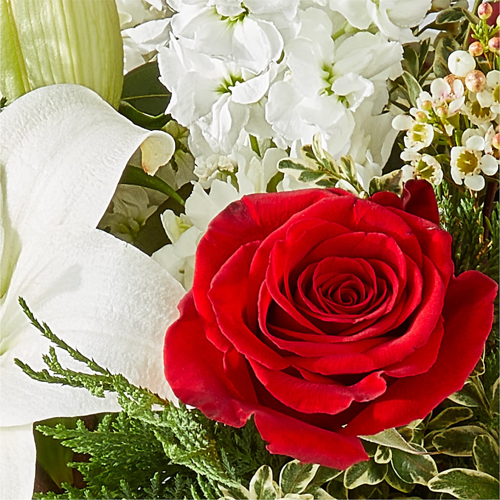 Twinkle Lights Bouquet –  Tinys Flowers, Lansing IL