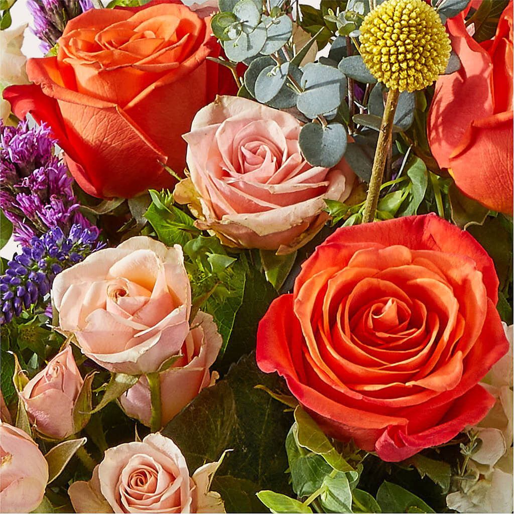 The Standout Bouquet –  Tinys Flowers, Lansing IL