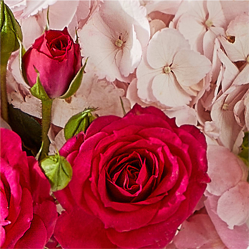 Glitz & Glam Bouquet –  Tinys Flowers, Lansing IL
