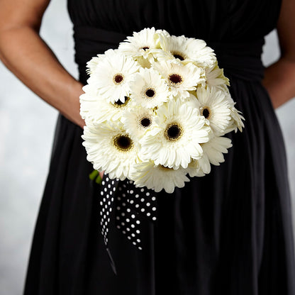 Daisy Delight Bouquet –  Tinys Flowers, Lansing IL
